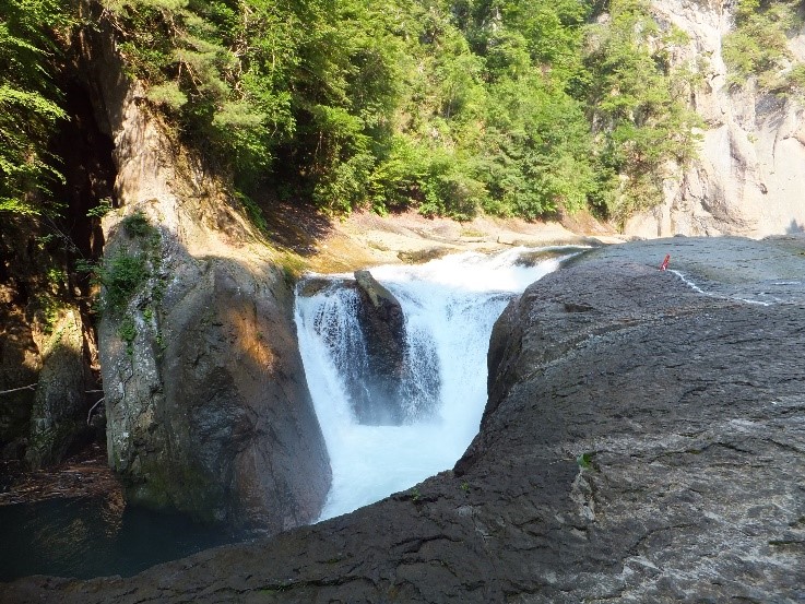 201610_%e6%a2%85%e6%be%a4_03